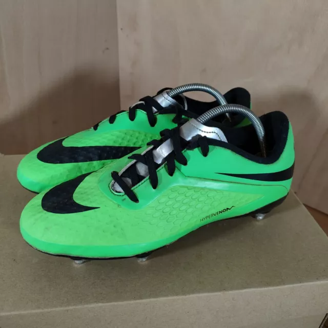 Nike hypervenom size 5.5 hotsell