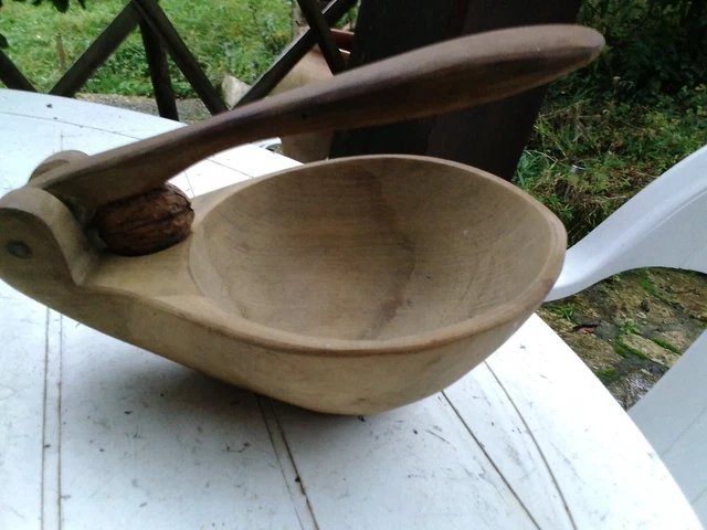 ANCIEN GROS CASSE Noix Noisette en Bois tourné EUR 8,50 - FR