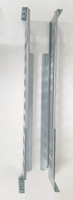APC UPS KIT SERVER RAIL MIC 870-1250A L/870-1251A R PER APC 3000 2200 IVA inclusa