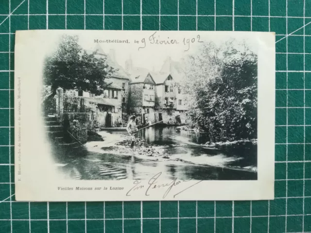 sc020 CPA 1902 - Montbéliard - vieilles maisons sur la Luzine - pêcheur