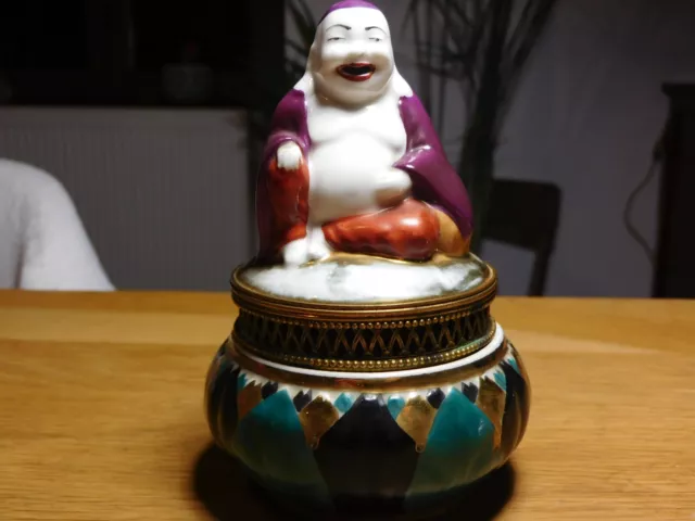 brule parfum en forme de bouddha en porcelaine