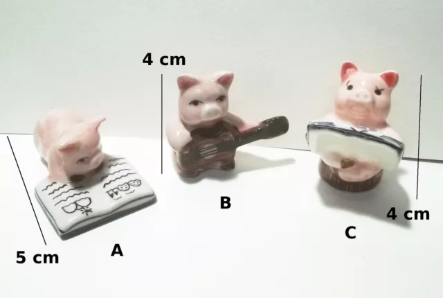 cochon,livre,guitare, figurine miniature,vitrine,collection, pig,varken    G31