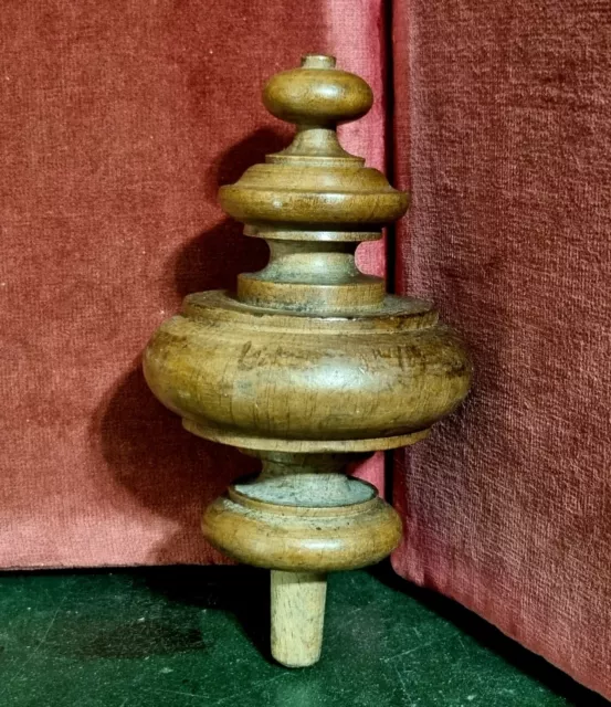 Post finial large decorative carving newel Antique french architectural salvage