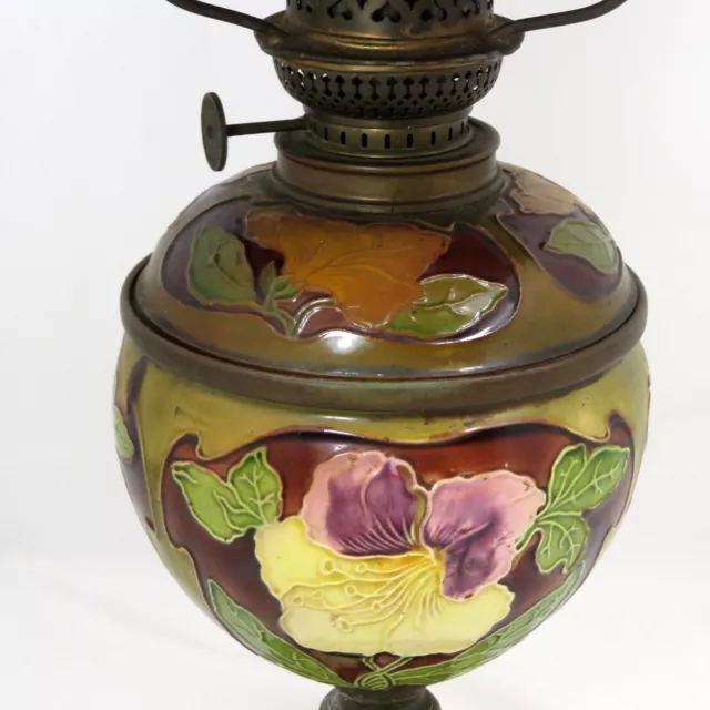 JUGENDSTIL PETROLEUMPLAMPE ° FLORAL  Antike Petroleum Tischlampe MAJOLIKA KORPUS