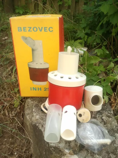 Retro Inhalator  BEZOVEC INH-25 / No. 997 - Made in Czechoslowakia