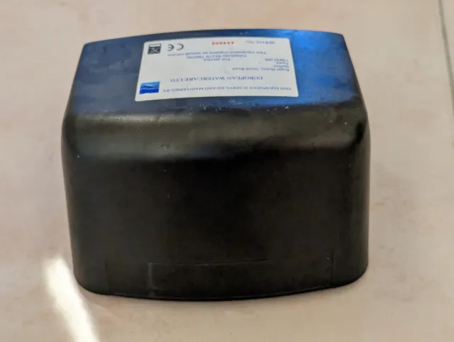 Ammorbidente acqua europeo Watercare 10 L timer scatola elettrica coperchio nero