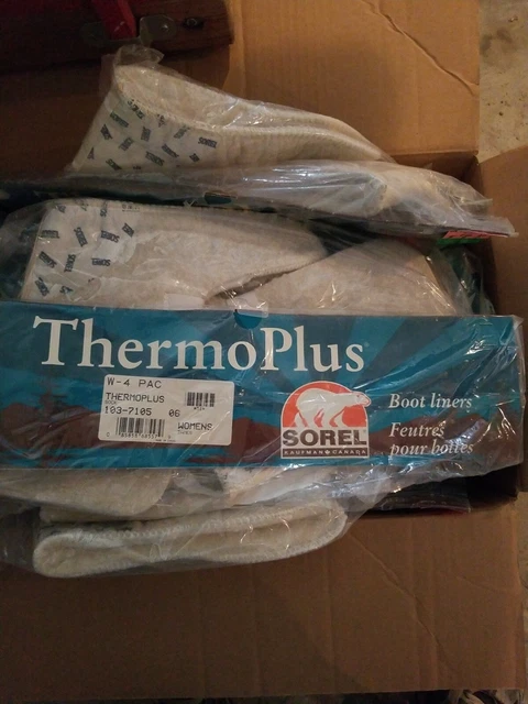 12 Pair Of Womans Size 6 Thermoplus Sorel Boot Liners