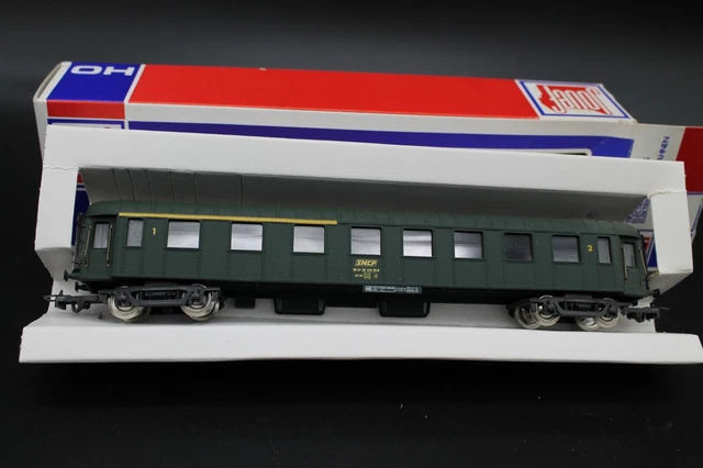lots de 2 wagons voyageurs trans Europ express jouef