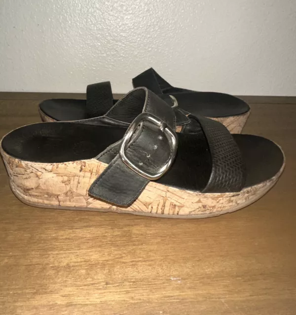 FitFlop Double Strap Black Leather Wedge Flip Flop Sandals Women's Size 7