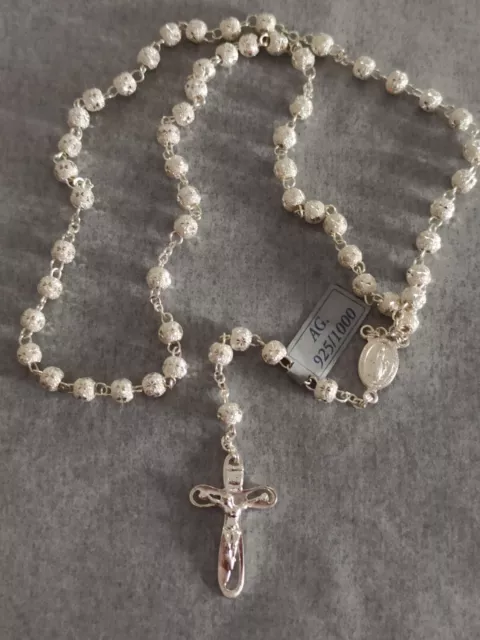 Collana Rosario in argento con grani effetto brillante traforato