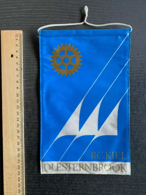 Age Fanion Rotary Club International RC Kiel Duesternbrook