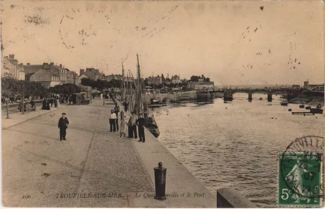 CPA FINDILLE Le Quai Joinville et le Pont (1225441)