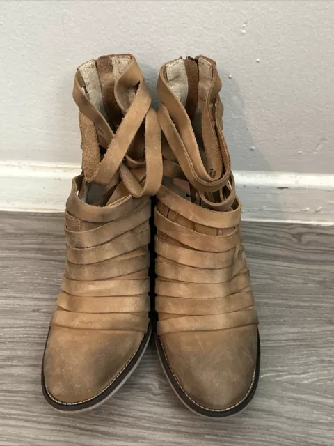 Free People Hybrid Beige Tan Boot Block Heel Ankle Leather Strappy Size 38 US 8