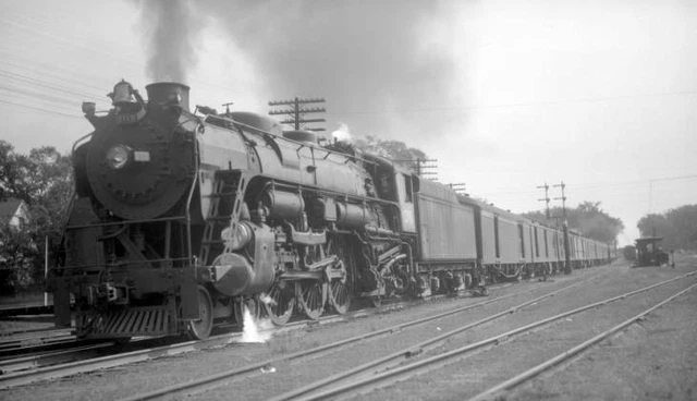 BM Boston & Maine Railroad train, Engine No. 3719, 4-6-2 OLD TRAIN PHOTO