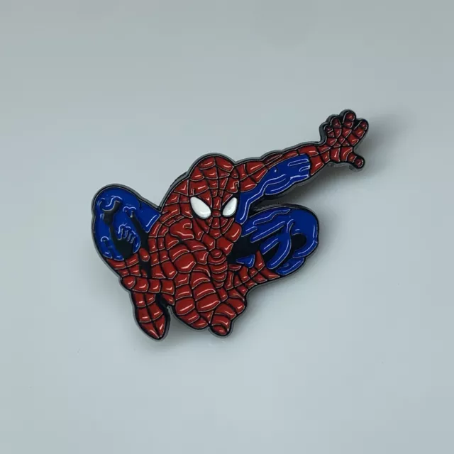 Spiderman Marvel Comics Superhero Pose Peter Parker Enamel Pin Badge