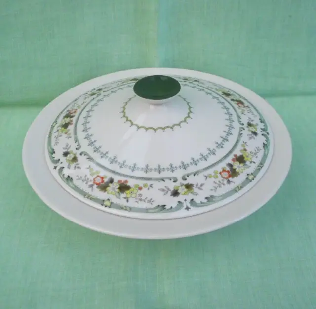 Vintage Royal Doulton Provencal china lidded vegetable bowl -26 cm (10.25") di'r