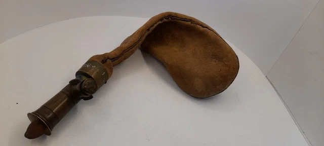 ANCIENNE RARE POIRE A Poudre Sac A Plomb En Cuir Chasse Venerie Militaria Soldat EUR 29,00