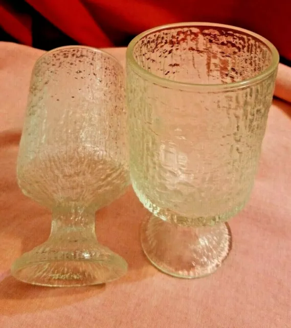 Indiana Glass Crystal Ice Textured Tree Bark Footed Tumbler 6" Tall Set Of 2