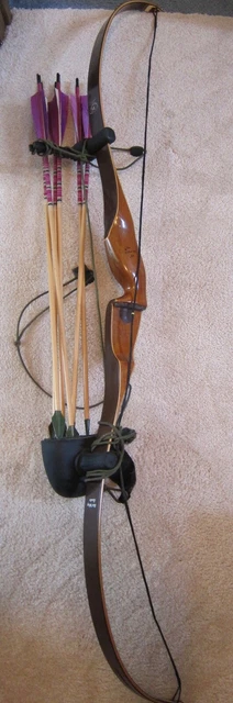 VTG Wing Archery Co.  Red Wing Hunter Recurve Bow 45# Hunting 58 +Quiver+Arrows