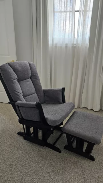 VALCO BABY GLIDER BLISS - GREY, rocking chair + ottoman, used