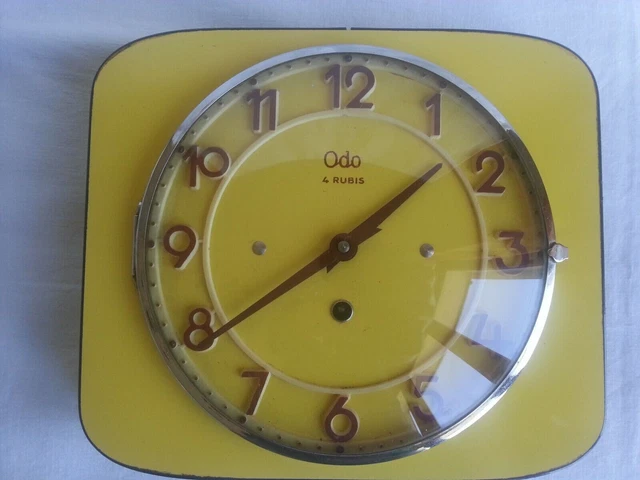 PENDULE HORLOGE FORMICA vintage - FLASH - Jaune - Années 60 EUR 50,00