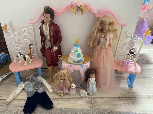 BARBIE PRINCESS AND the Pauper dolls Wedding set and Accessories