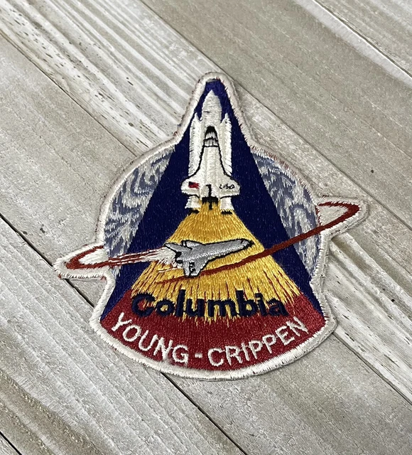 Vintage Columbia STS-1 Space Shuttle embroidered patch Young & Crippen NASA