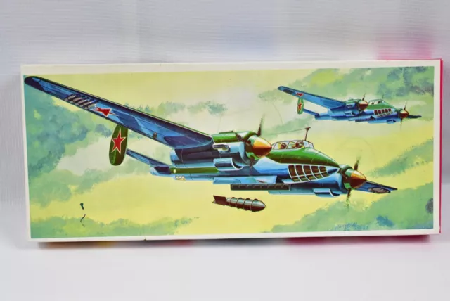 Brandneu in Verpackung 1977 Vintage VEB Plasticart Modellbausatz 1:72 Tupolew TU-2