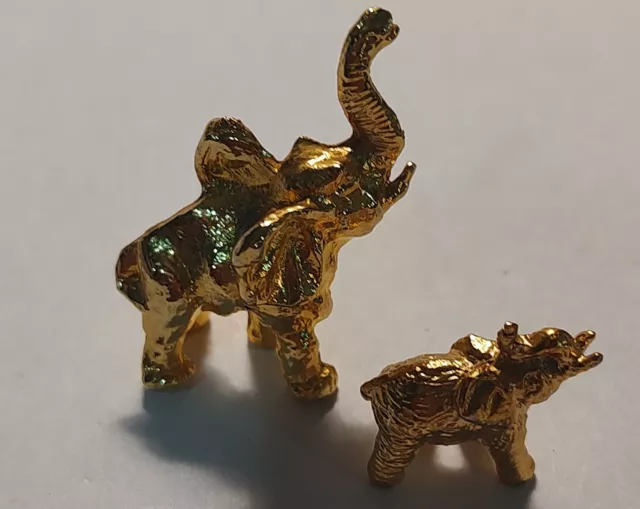 Gold Plated Momma Elephant And Baby Figurines
