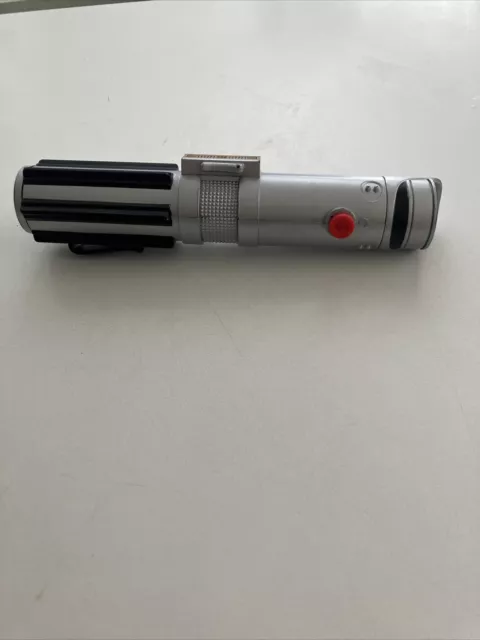 Star Wars Darth Vader Extendable Red Lightsaber with belt clip 2004 Hasbro
