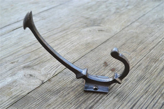 Arts & Crafts simple cast iron coathook wall door hanger coat hook AL52