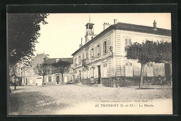 CPA Taverny, La Mairie