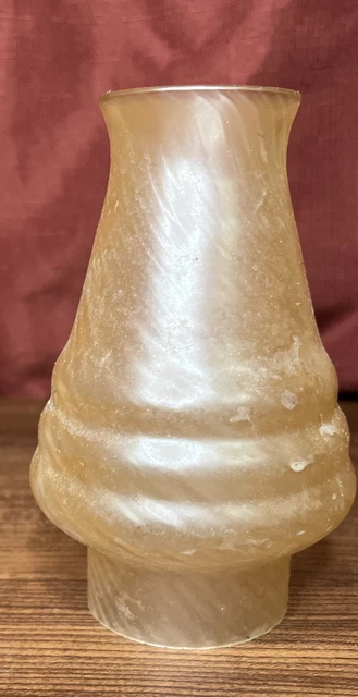 VINTAGE LIGHT AMBER RIBBED SWIRL ART DECO LAMP SHADES 2 1/4 fitter
