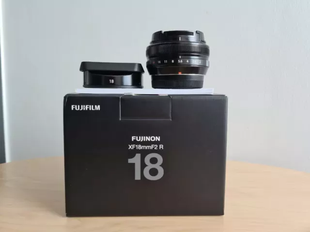 NEAR MINT Fujifilm Fujinon XF18mm F2 R Lens (New Box)