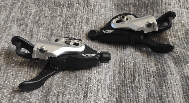 Leviers Manettes de Vitesse Shifters SHIMANO vintage bike eroica F10