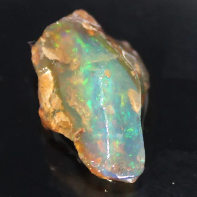 Opale éthiopienne 22,70 ct brut qualité AAA 26 x 17 x 15 mm [par AS Gems]