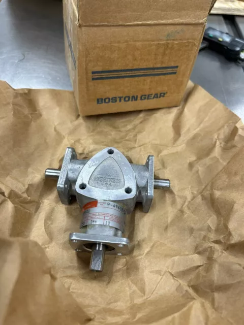 New Very Clean Boston Gear Spiral Miter Right Angle Gear Box Ra631- 1:1 Ratio