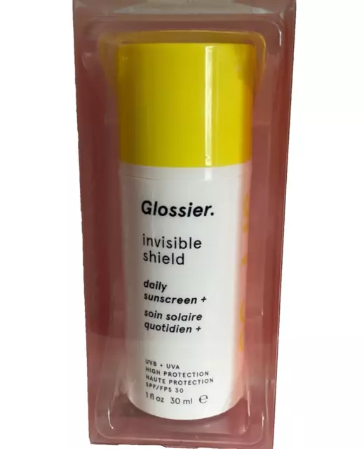 Glossier Invisible Shield Daily Sunscreen 30 Ml, Brand New SPF30, sealed Glossier Invisible Shield Daily Sunscreen 30 Ml, Brand New SPF30, sealed