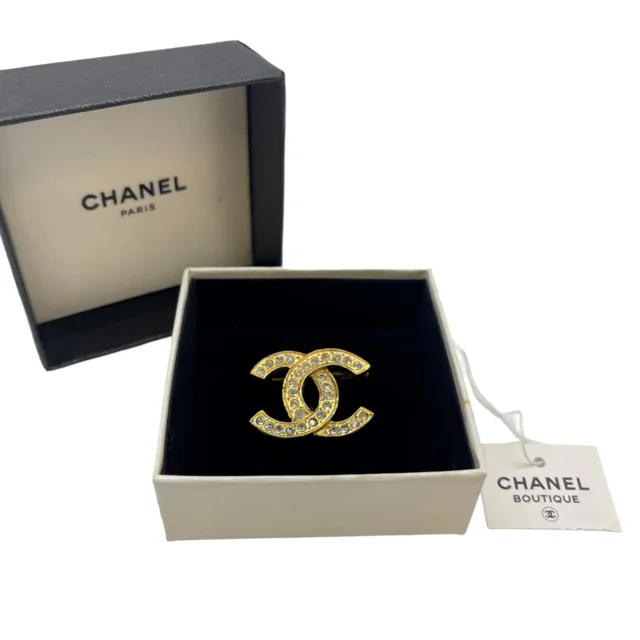 Pre-Owned Chanel Vintage Crown Coco Mark Double Bracelet Fake
