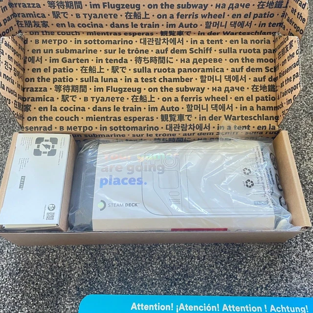 VALVE STEAM DECK 512GB Handheld Console + 256gb Micro SD Black UK £