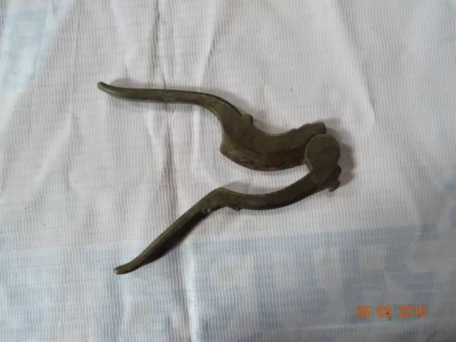 Old Vintage Brass Solid Unique Handcrafted Engraved Betel Nut Cutter Sarota #02