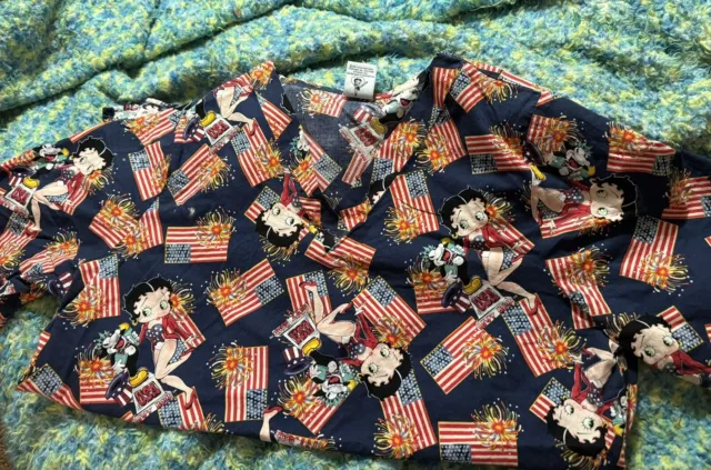 Scrub Top Womens Size XL Betty Boop USA 4th of July Fire works