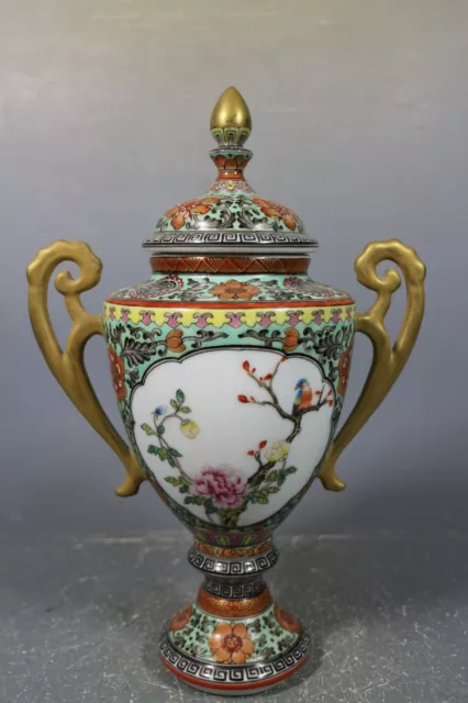 beautiful chinese gilded famille rose porcelain vase