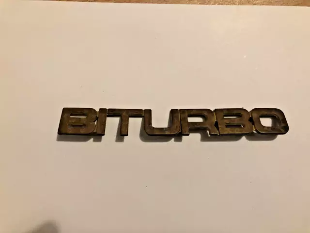 sigle insigne emblème monogramme Maserati Biturbo 222 228 logo badge