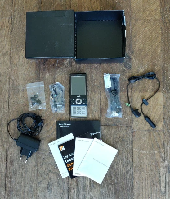 Téléphone Mobile Sony Ericsson W995 GMS 3G Original Reconditionné Avec 1 SIM – acheter aux petits prix dans la boutique en ligne