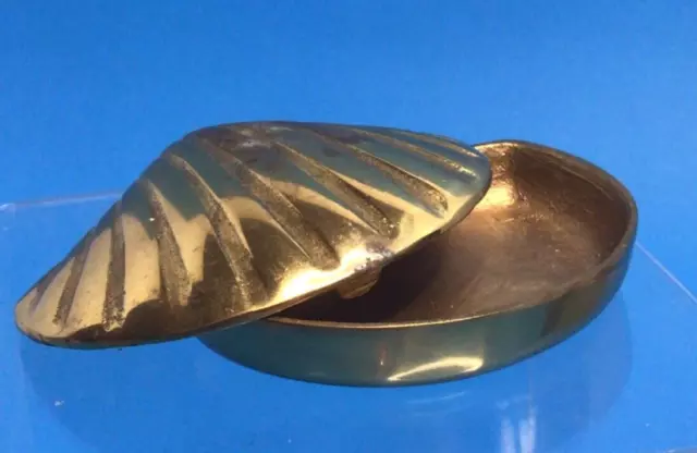 Vintage Jewelry Box Brass Seashell Clam Shell Trinket Box W/Lid Nautical