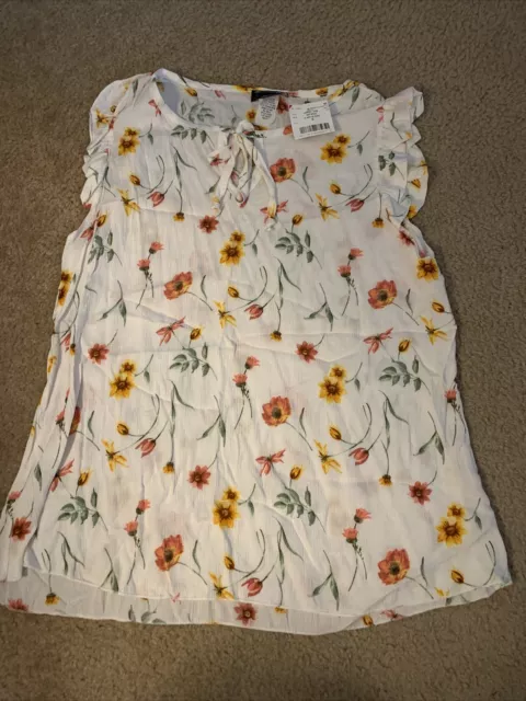 NWT Womens Top Small Sleeveless Tank Top 100% Rayon Floral White Blouse