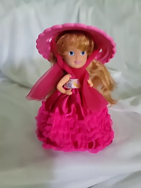 Vintage Tonka Cutie Fruiti Cupcake Surprise Doll Cherry Chip  With Hat 1990