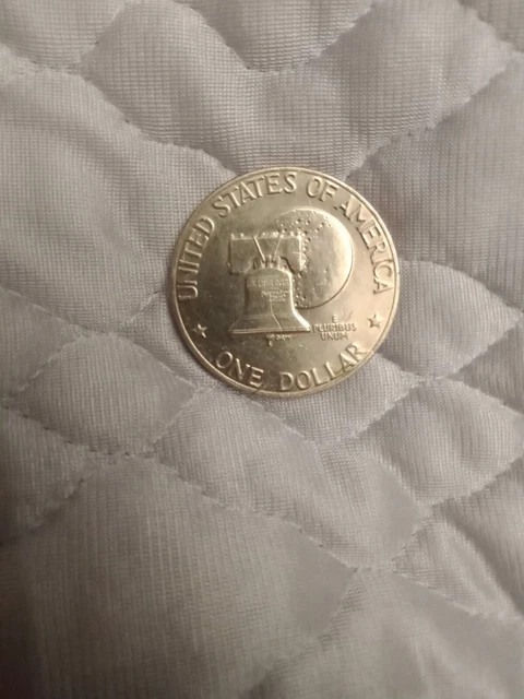 Eisenhower Ike silver dollar Bicentennial no mint mark double date Liberty Bell