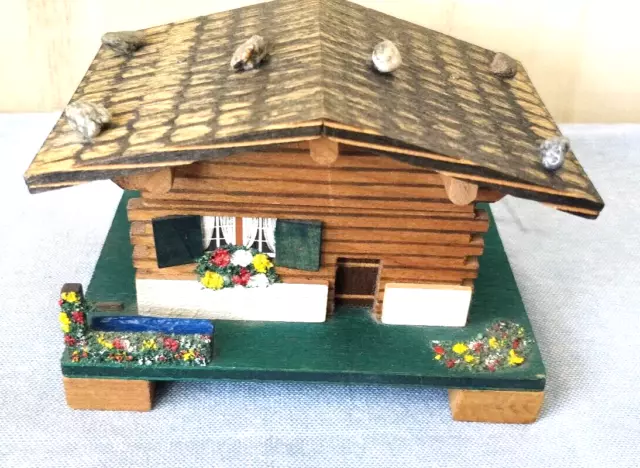 Swiss House Music Box  Vintage Cuendet Swiss Movement Chalet